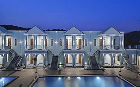 Red Tullip Md Valley Resort And Spa